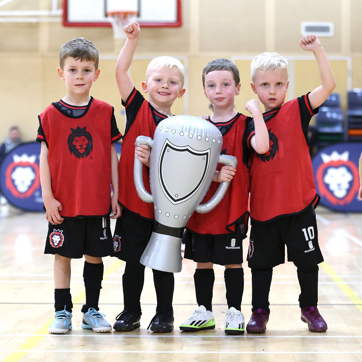 LittleLionsFC's tweet photo. Super Saturdays ❗

Tomorrow - Let Them Play ⚽   

📍 Accrington
📍 Blackburn with Darwen
📍 Chorley

Pre-Foundation Programme
9am - U4's *NEW groups*
10am - U5's
11am - U6's

#ThisWeekend
#Accrington #BwD #Chorley #SuperSaturday https://t.co/cXy0skJHRf