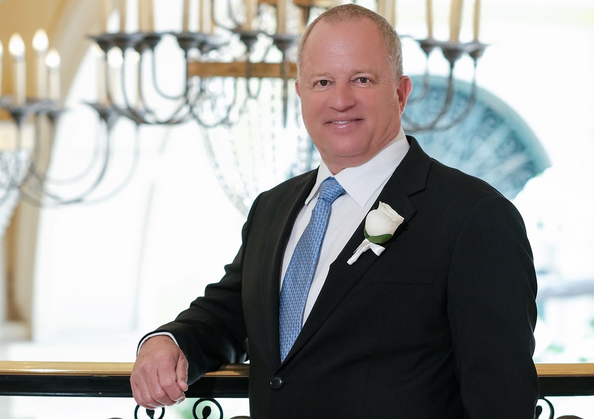 #NAUNews 📰 <a href="/NAU/">NAU</a>'s Martin Springer Institute received $1.5 million from Mitchell Raff, the son of two Holocaust survivors. 

Learn more about the incredible impact of the future-focused gift: bit.ly/4cOeewC