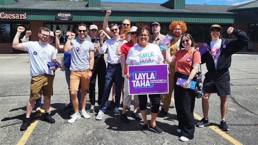 laylataha25's tweet photo. Thank you to all the volunteers that came out to Westland last weekend to knock doors! Voters were pumped to hear about our plan to organize against greedy corporations like DTE and take back control of our utilities.

Sign up to canvass with us:
https://t.co/8PbLsOzQZA https://t.co/5TAabpmlV1