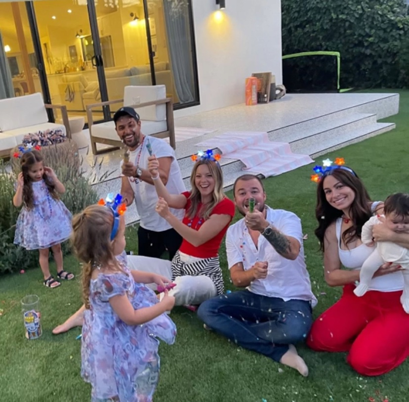 CrackedTheCodes's tweet image. Yesterday. 💙❤️🤍