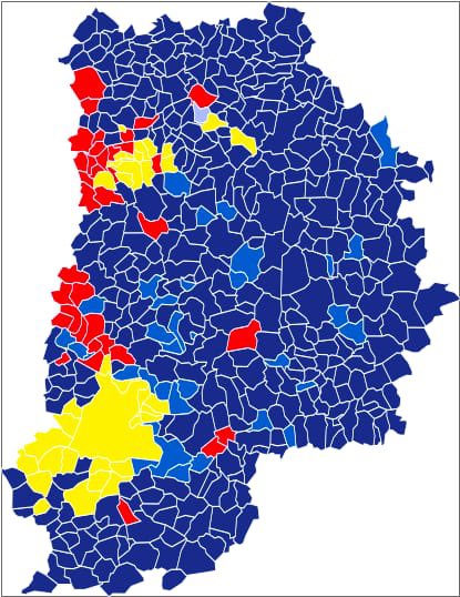 AymericDurox's tweet photo. 🗺️ Pour rappel, voici la carte des partis arrivés en tête en Seine-et-Marne : le 77 est définitivement bleu marine ! 🇫🇷 

🗳️ Pour une Assemblée nationale patriote et #BardellaPremierMinistre , convertissez ces scores au second tour et votez dimanche 7 juillet pour :

- @theomichel75 #circo7701
- @Ivanka_RN77 #circo7702
- @DavyBrun #circo7703
- @julien_limongi #circo7704
- @phfontana_ #circo7705
- @RoullaudBeatric #circo7706
- @Agnlaf92 #circo7707
- @mmrgrs_rn77 #circo7708
- @MorgannVANACKER #circo7709
- @BrachPryscillia #circo7710