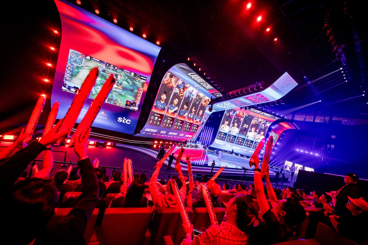 EWC_EN's tweet photo. Three stages.
One goal.
#EsportsWorldCup https://t.co/1LA6GXWzvV
