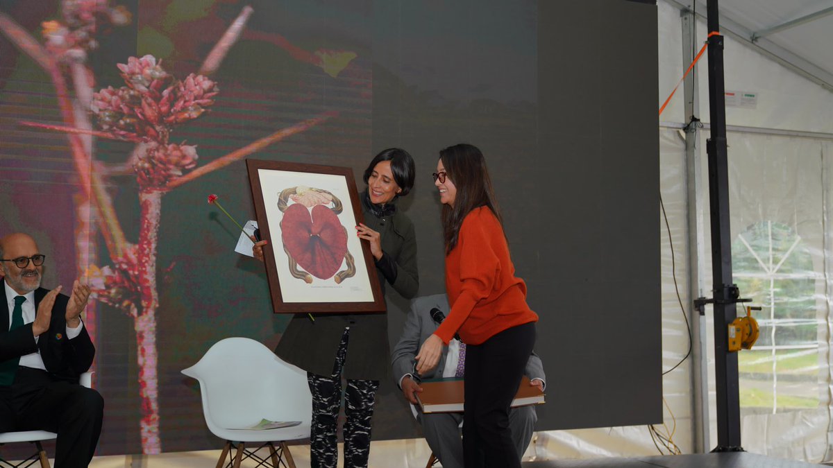 Susana Muhamad tweet media