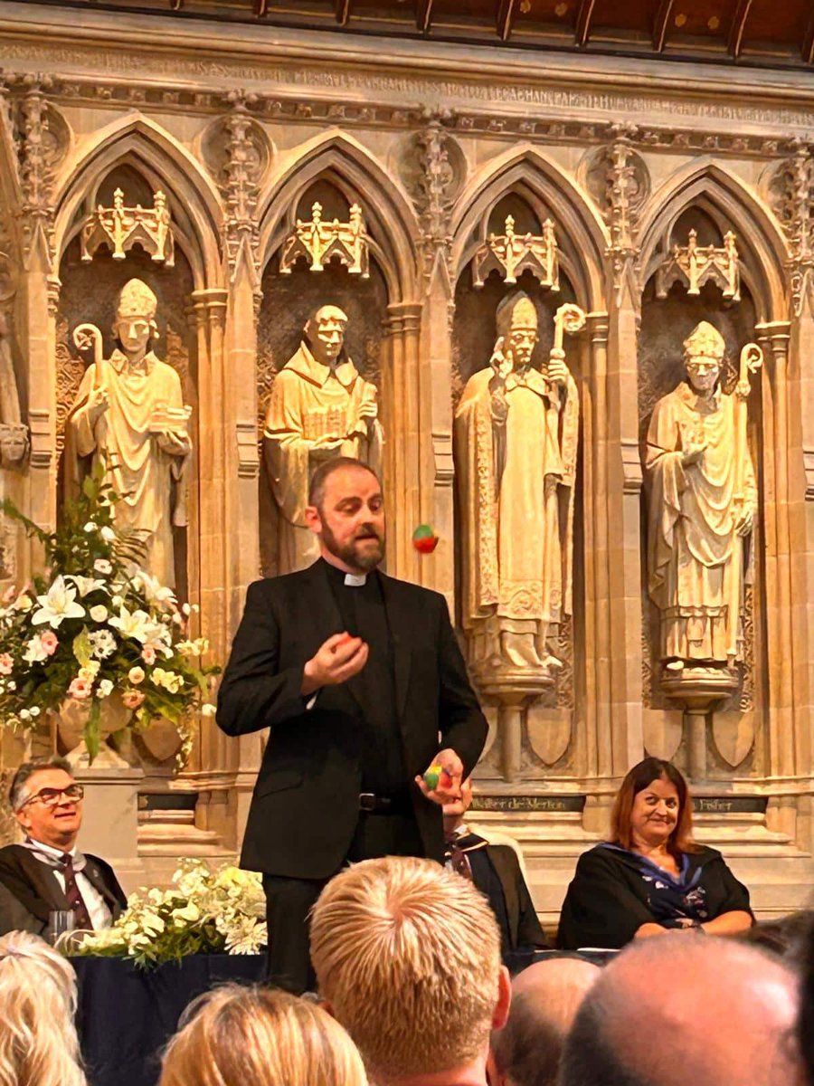 Matthew Rushton (@m_j_rushton) on Twitter photo Lovely to return to <a href="/RochesterCathed/">Rochester Cathedral</a> to give out prizes for <a href="/KingsSchoolRoch/">King's School Rochester</a> Prep School. Hereās me juggling, because, yāknow, why not? Lovely to return to <a href="/RochesterCathed/">Rochester Cathedral</a> to give out prizes for <a href="/KingsSchoolRoch/">King's School Rochester</a> Prep School. Hereās me juggling, because, yāknow, why not?