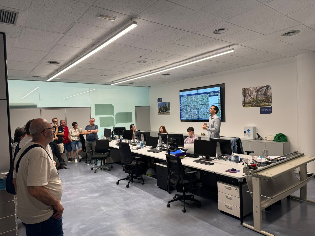 💧 A #SantCugat organitzem una jornada amb l’Associació de Turisme Industrial Xatic on mostrem la digitalització i la sectorització del servei d’aigua del municipi.

També hem explicat com detectem les fuites no visibles a la xarxa.
