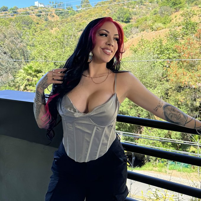 🩶🎼🌪️ https://t.co/q8giDCiWuJ