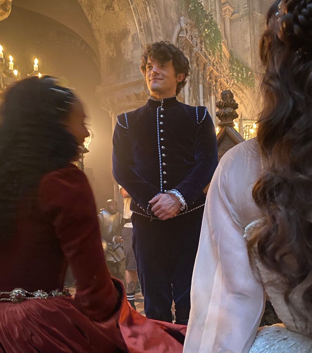 lia⁷. ۫ ꣑ৎ . tweet media