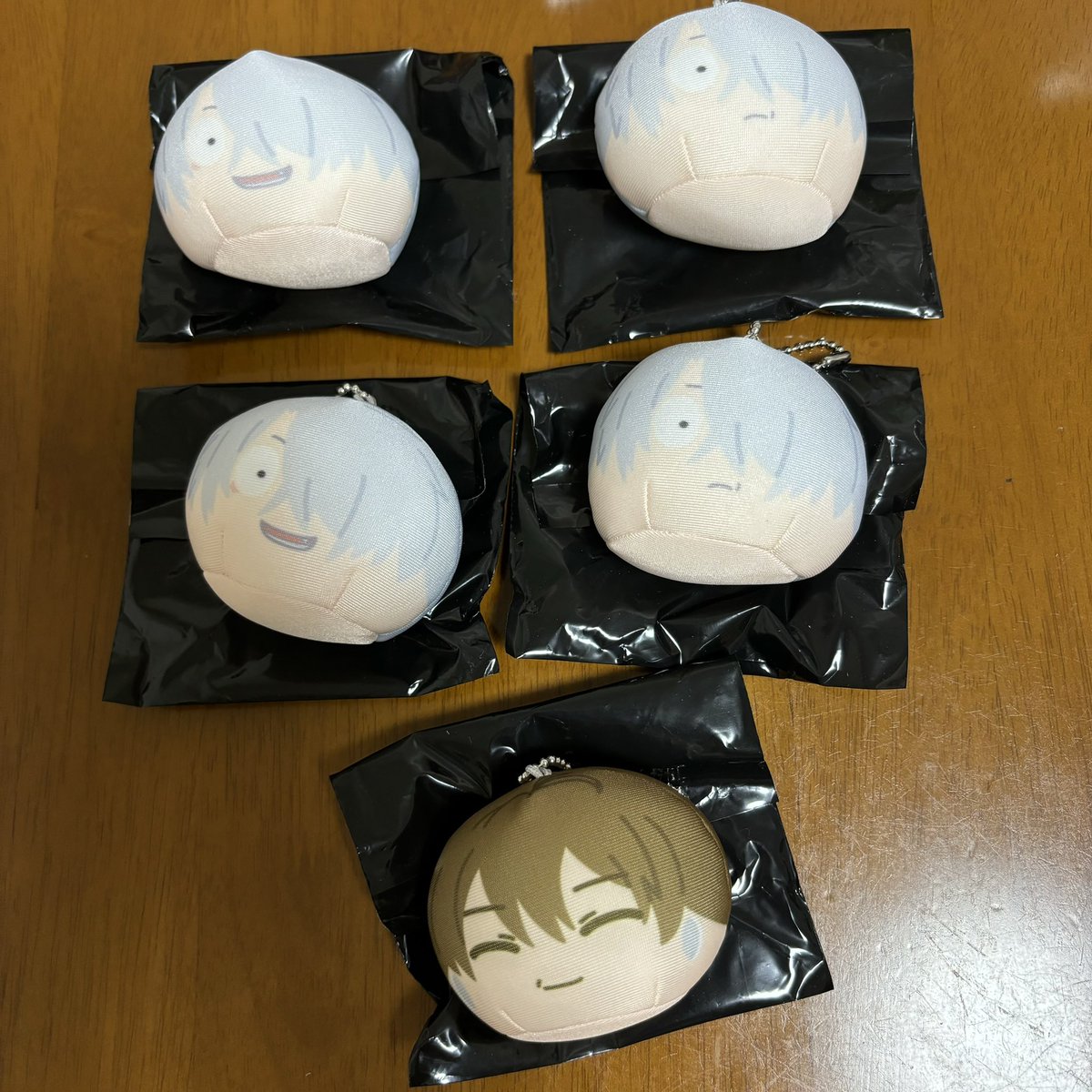 yukio00_c's tweet photo. 【交換】ゲゲゲの謎　ゲ謎　おまんじゅう にぎにぎマスコット
譲)画像参照
求)水木B>A

長田のみ定価譲渡可能。
検索からもどうぞ、よろしくお願いいたします。 https://t.co/HrYiucARFP
