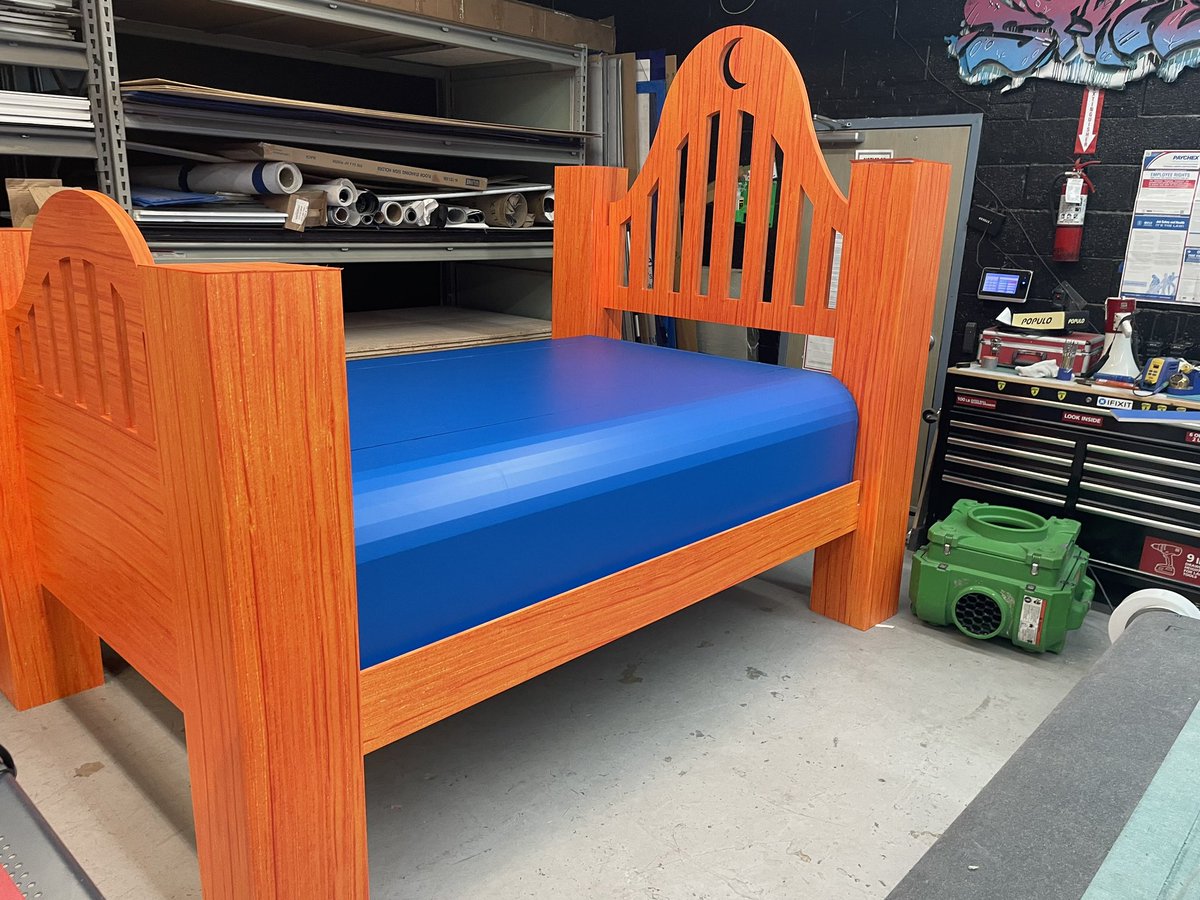 TOPHOMATIC tweet media