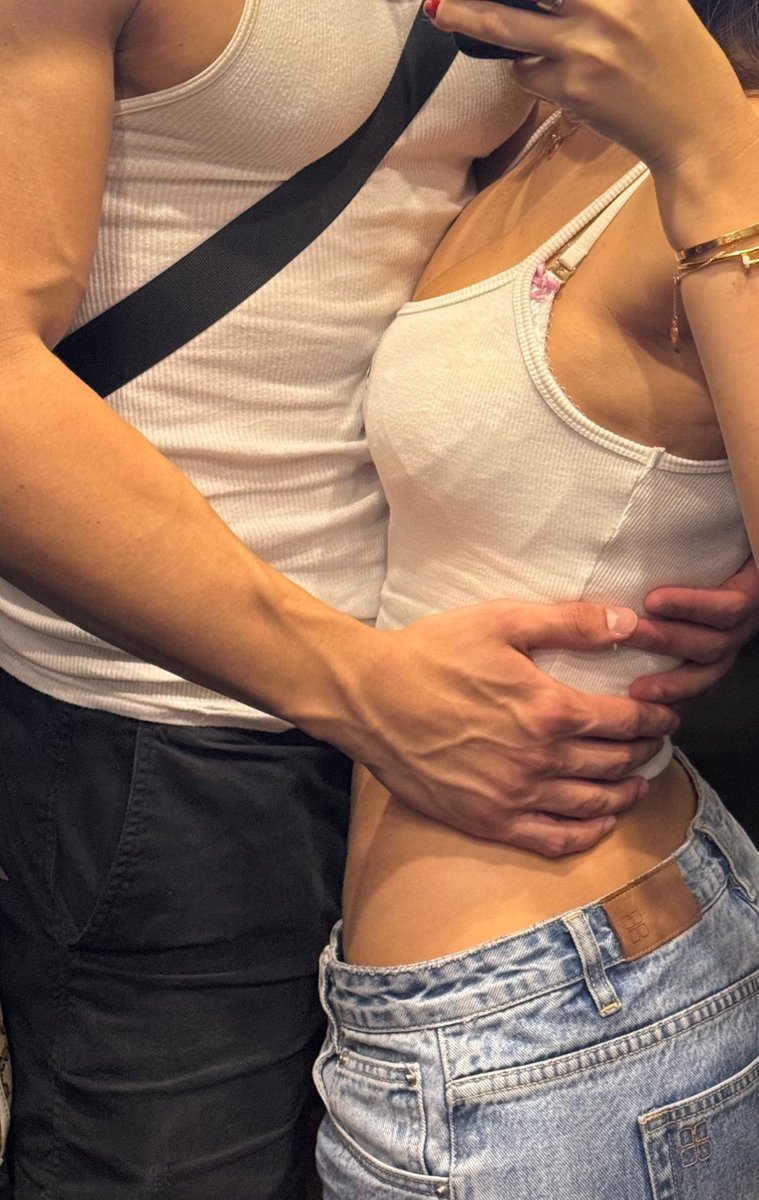 Couple Pics (@4upicsart) on Twitter photo 