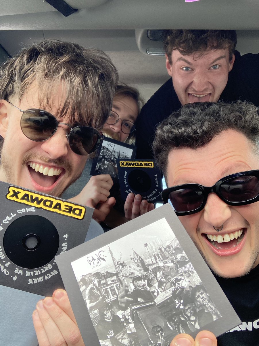 DEBUT EP OUT NOW 
Go listen to the DeadWax EP out now, everywhere, forever (probably) 

ffm.to/deadwaxep

DW 💀🖤