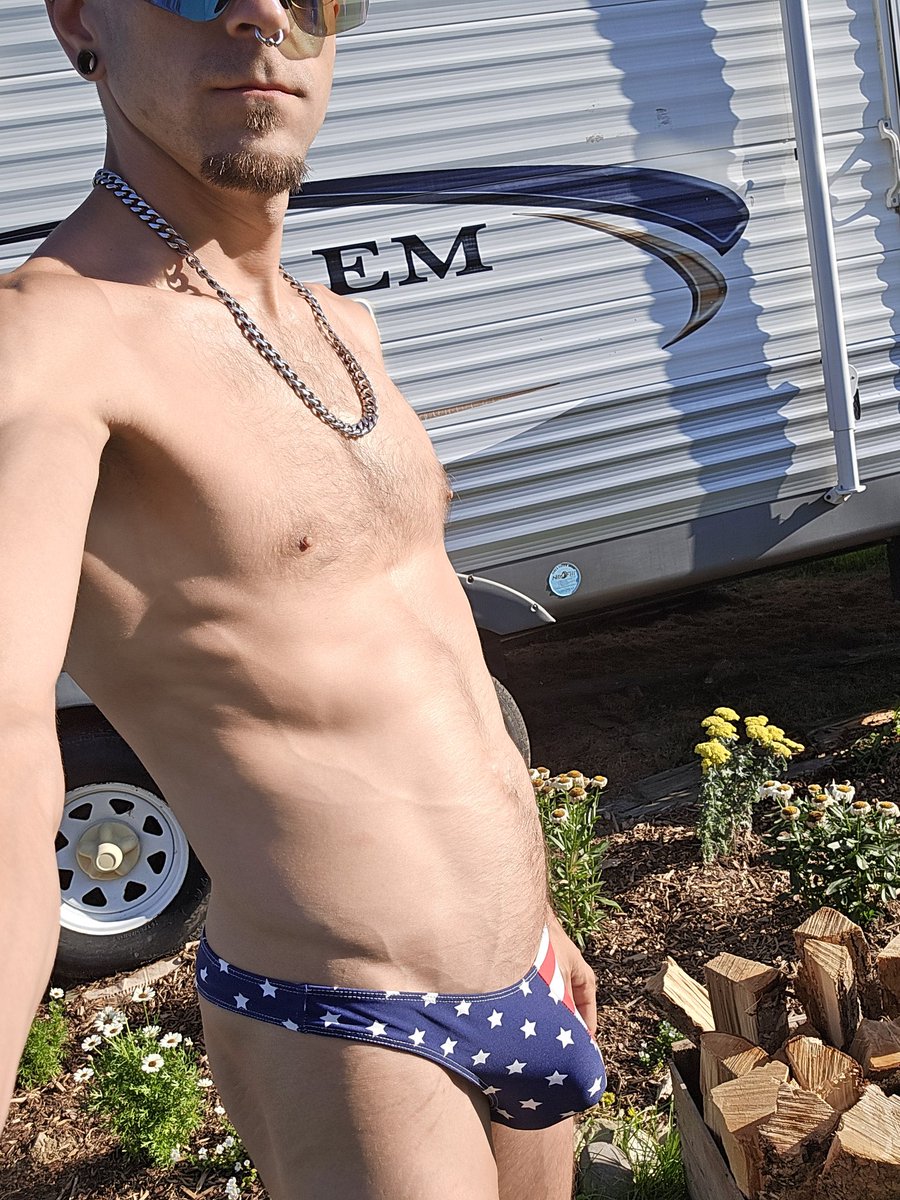 ottermagick's tweet photo. 🇺🇲🦅 RAHHH 'MERICA ft. flag thong at #twinponds
#gaythong #thongbulge #thongbro https://t.co/AYn8xsC19r