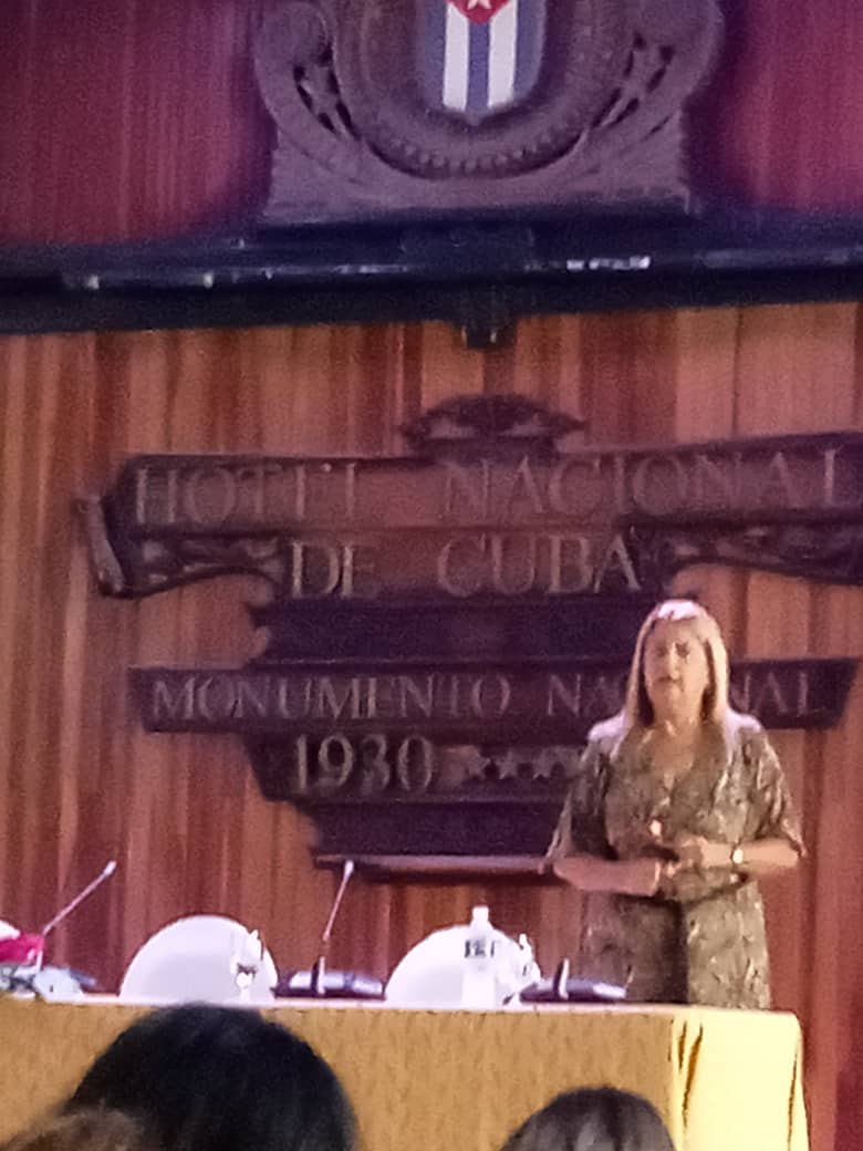 Miriam Alpizar Santana tweet media