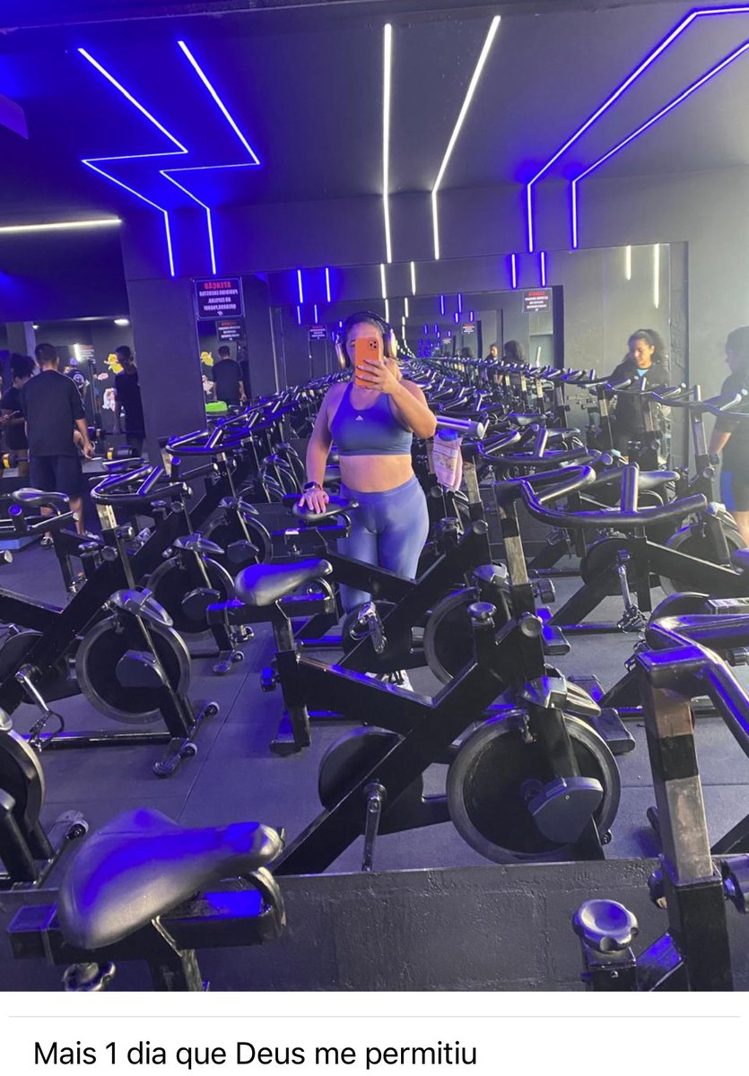 𝓕𝓪𝓫𝓲𝓪𝓷𝓪 (@biana22l) on Twitter photo 