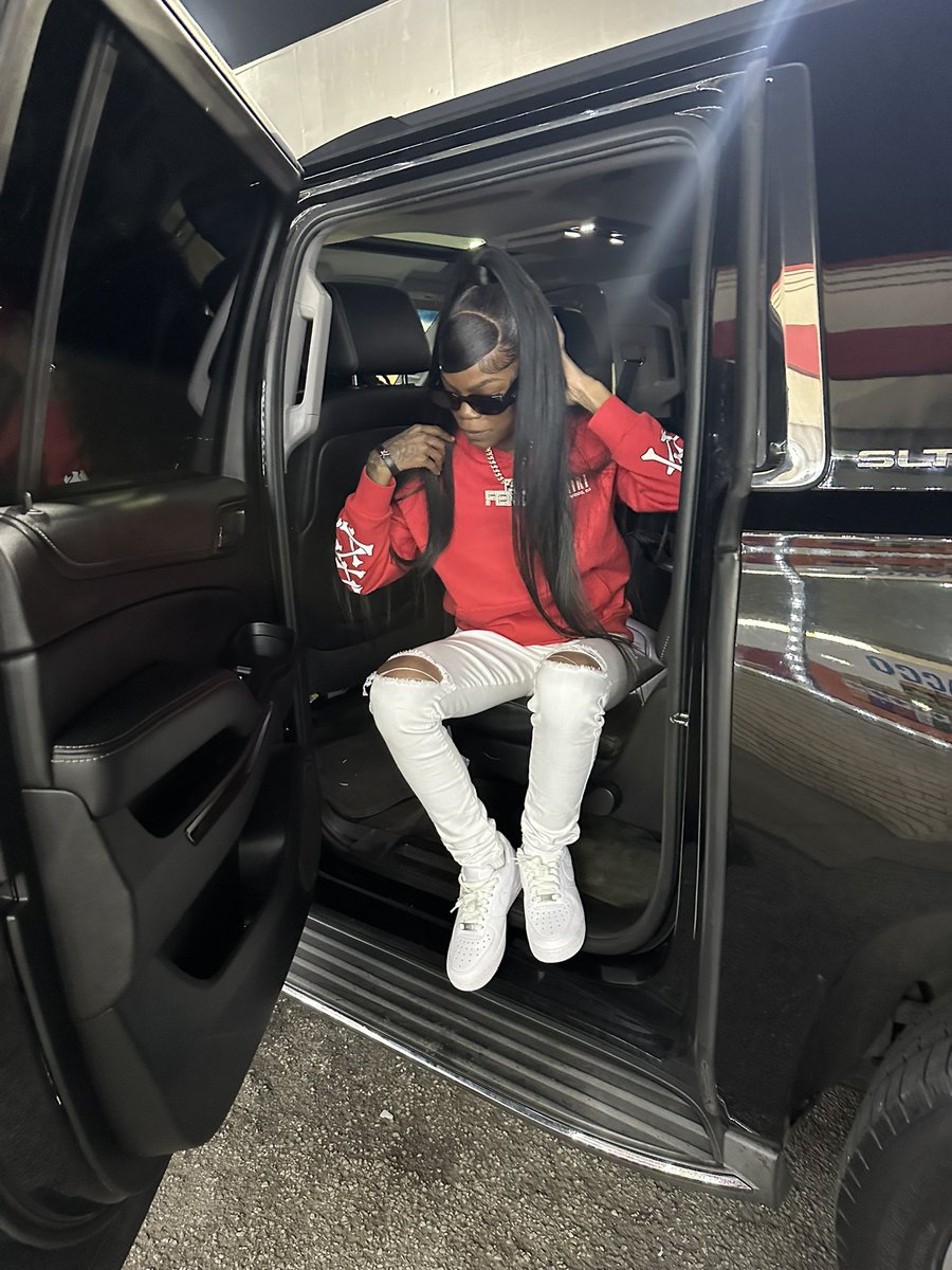 TOO BLESSED TO BE STRESSED🔥❤️ Everyday ima live it up for my people just because 💯❤️!!! This a EARLY FENDI DUMP😭🏆❤️❤️🤞🏾♾️ #fendi #fyp #foryou #viral #explore #pov #foryoupage #LONGLIVEMYPPl