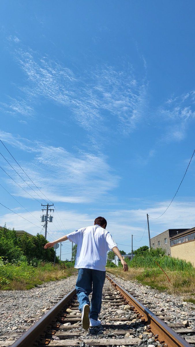 AB6IX_MEMBERS's tweet photo. 우진배경화면 https://t.co/MNKOMwkQA5