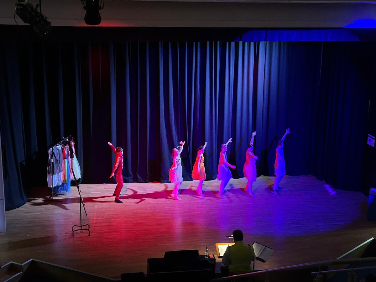 Show 1/6 to our new Year 7 students this afternoon. What a fantastic start to our run!