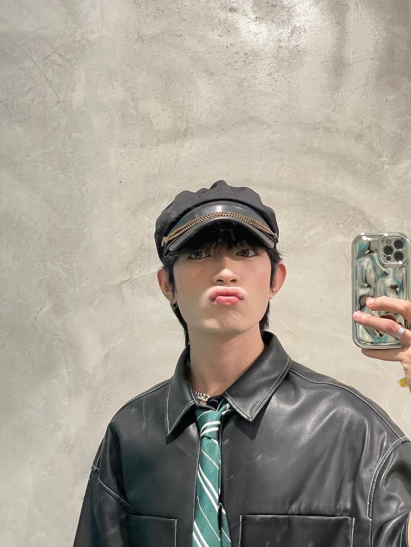 [240706]

🫧 LEE BUBBLE UPDATE

“Gusto niyo ba ng gift yes or no? kayo pa may gift galing diba hahahahaha”

#6ENSE #ESENSE #Luv46ENSE <a href="/ESENSEofficial/">ESENSEofficial</a> <a href="/6ENSEofficial/">6ENSE</a>