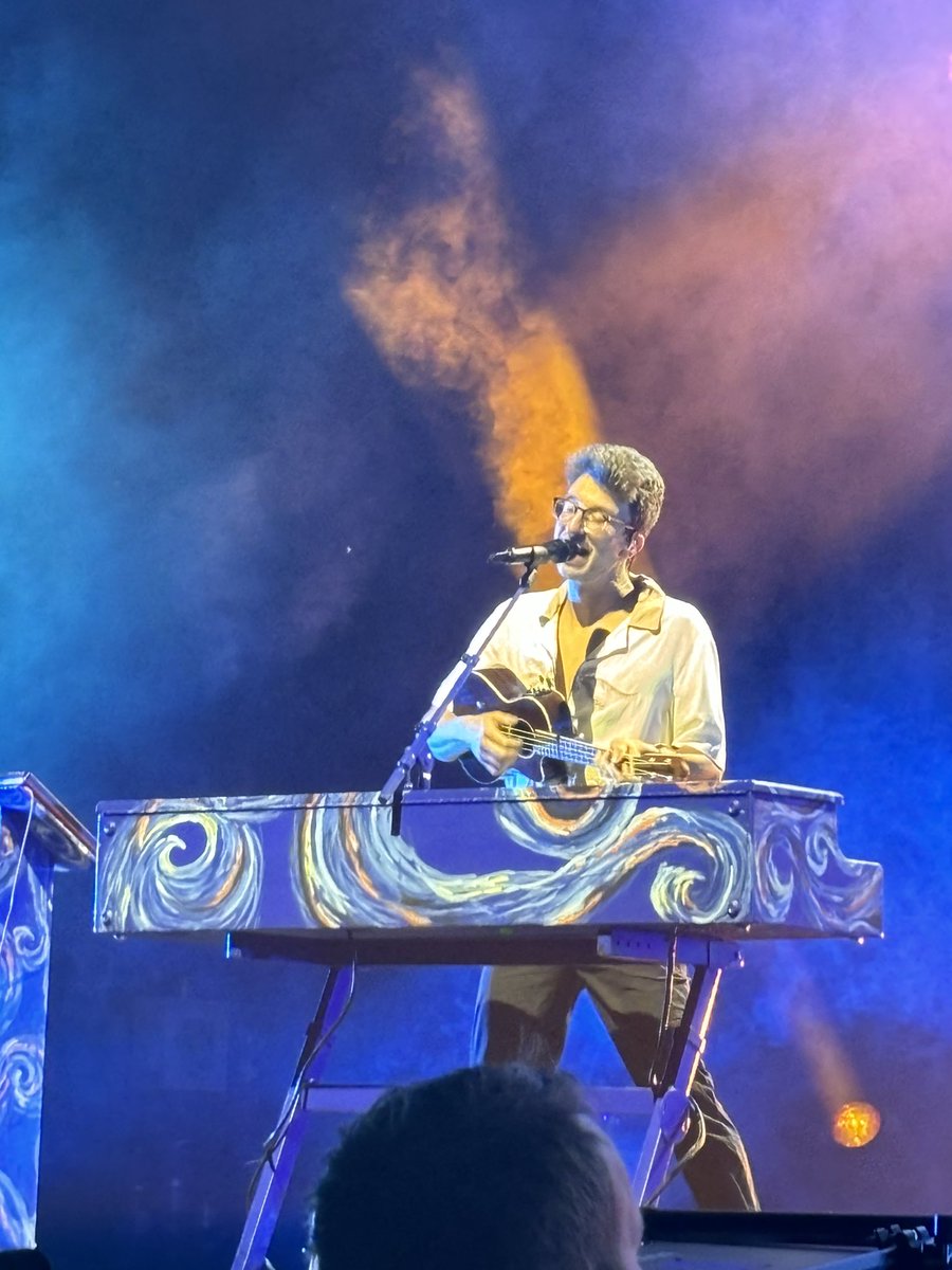 OT_Voices's tweet photo. One, two, pandemonium!! 

Thank You, @AJRBrothers, for being yourselves - because you provided me and so many others with a concert experience like NO OTHER because of it!!! 

I am feeling so amazing and fluttered with happiness from last night!!!! #MyFirstAJRConcert 

A 🧵: https://t.co/F1QClWSqcR