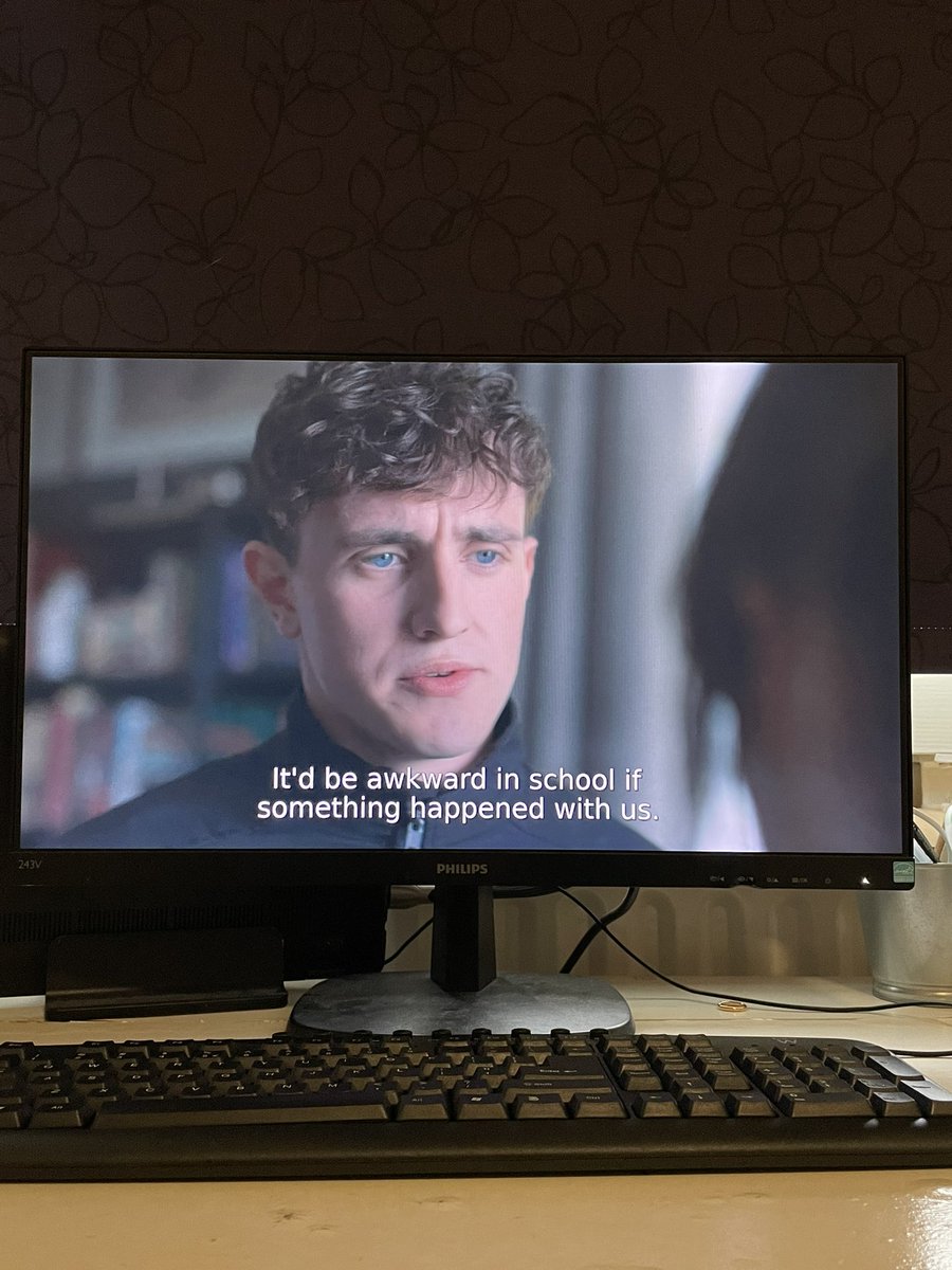 SnowRobot4's tweet image. I enjoyed this show thoroughly deeply  immensely when I was emotional. Now I&apos;m good and I just get bored by this, I might as well go watch House of Dragons. 😁