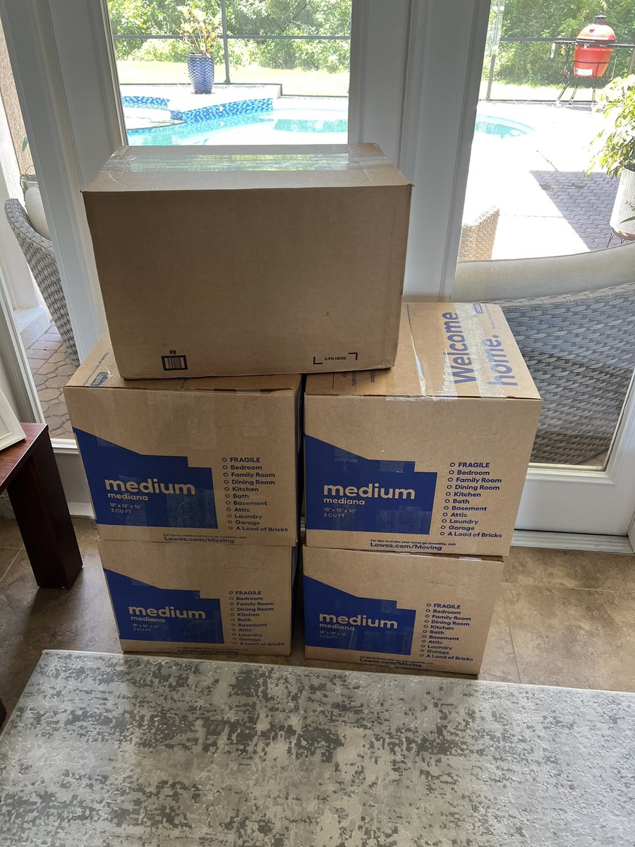 Dropping off a few boxes for FBA between sunmaxxing and sourcing!  <a href="/flips4miles/">Miles</a> <a href="/ManpreetSRana/">Manu</a> <a href="/austinrolfs12/">Austin Rolfs</a> @JozayFBA <a href="/BudLeitFlips/">Brad</a> <a href="/cleartheshelf/">Chris</a> <a href="/rvz_flips/">RVZ</a>