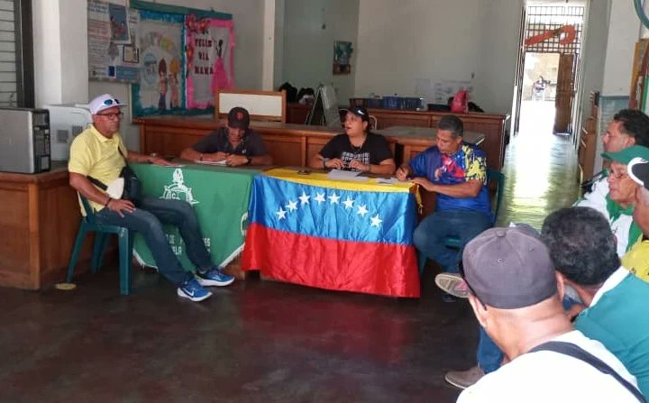 UNEFA Núcleo Sucre tweet media