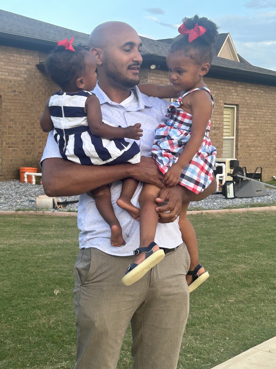 ShomariFigures's tweet photo. Yesterday, we celebrated Independence Day in Montgomery. We continue to honor the spirit of freedom as we move forward in the movement to build a stronger and better District 2.

#IndependenceDay #July4th #AlabamaStrong #FiguresForCongress #Freedom #UnitedWeStand https://t.co/pWIJuVQmvZ