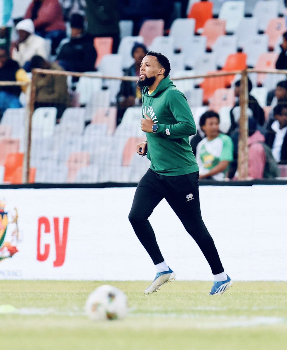 Kopano Melesi tweet media