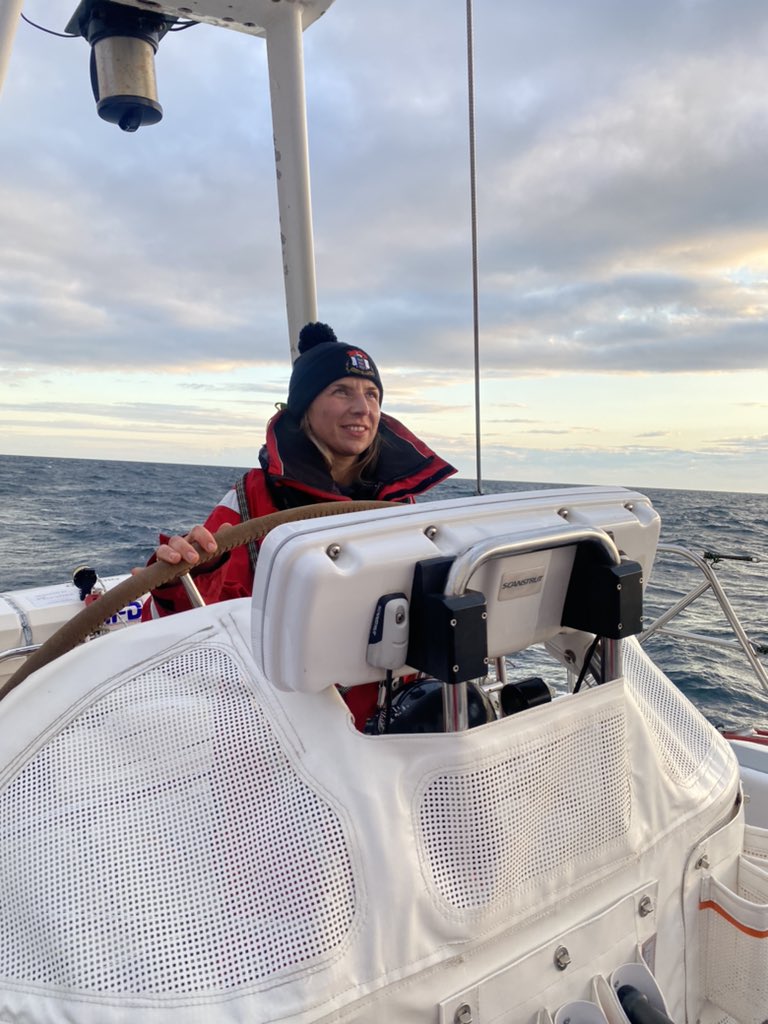 Miss Walker being trusted to helm the boat which is something I didn’t think should be allowed to happen 😬