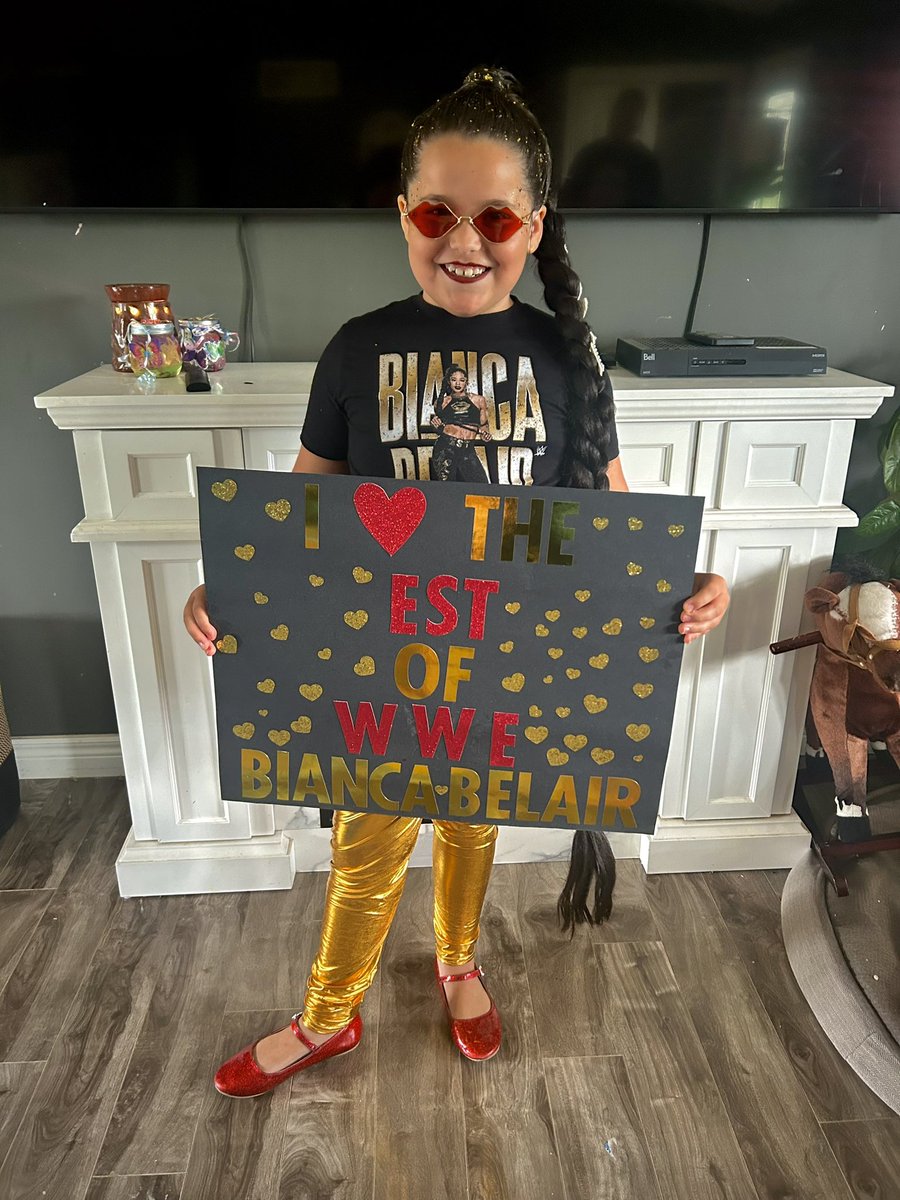 CheyWilson17's tweet photo. I have a little girl who REALLY hopes to see @BiancaBelairWWE tonight! #Smackdown https://t.co/iO7j8ltCSG