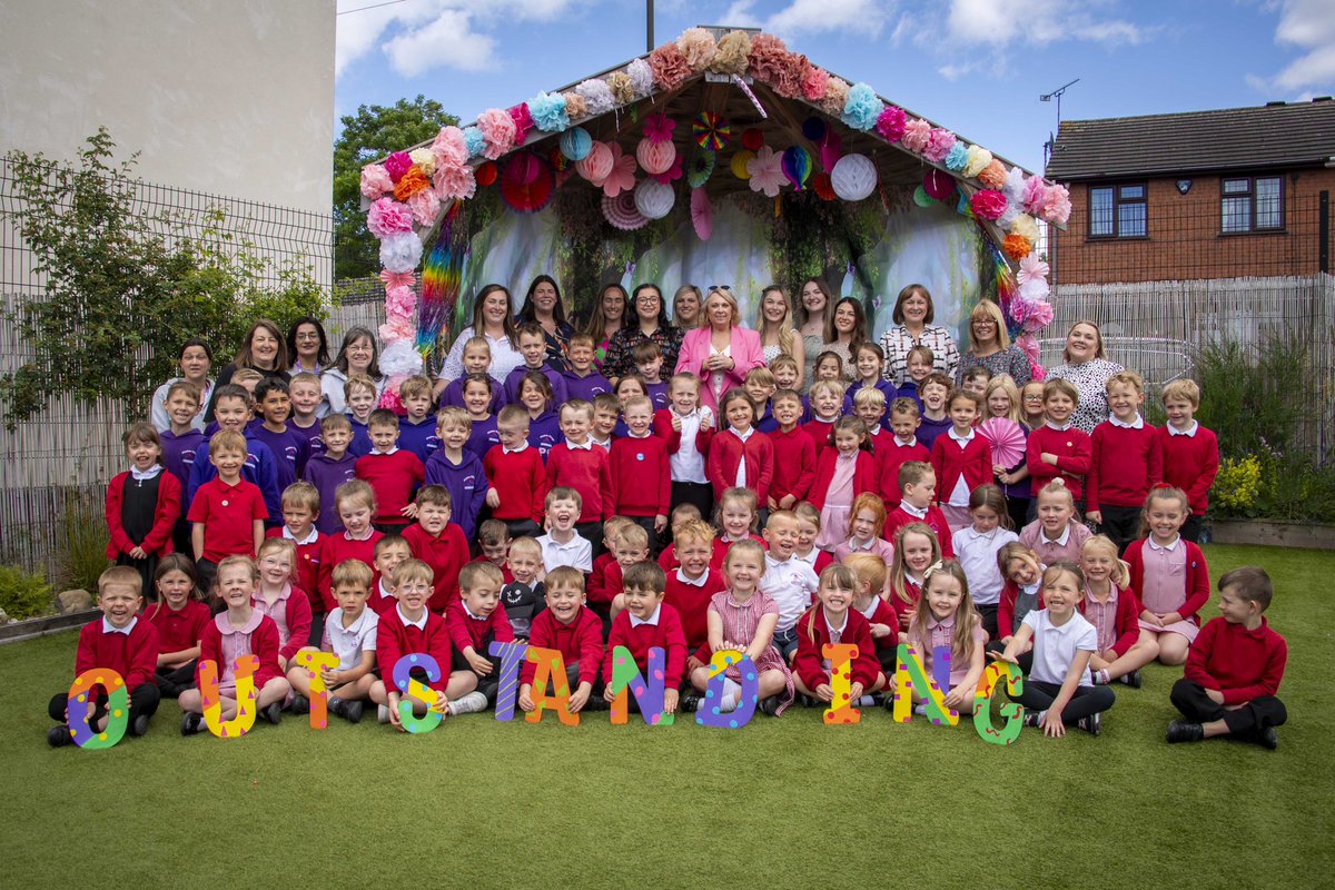 flyinghighpartnership.co.uk/news/glowing-r…