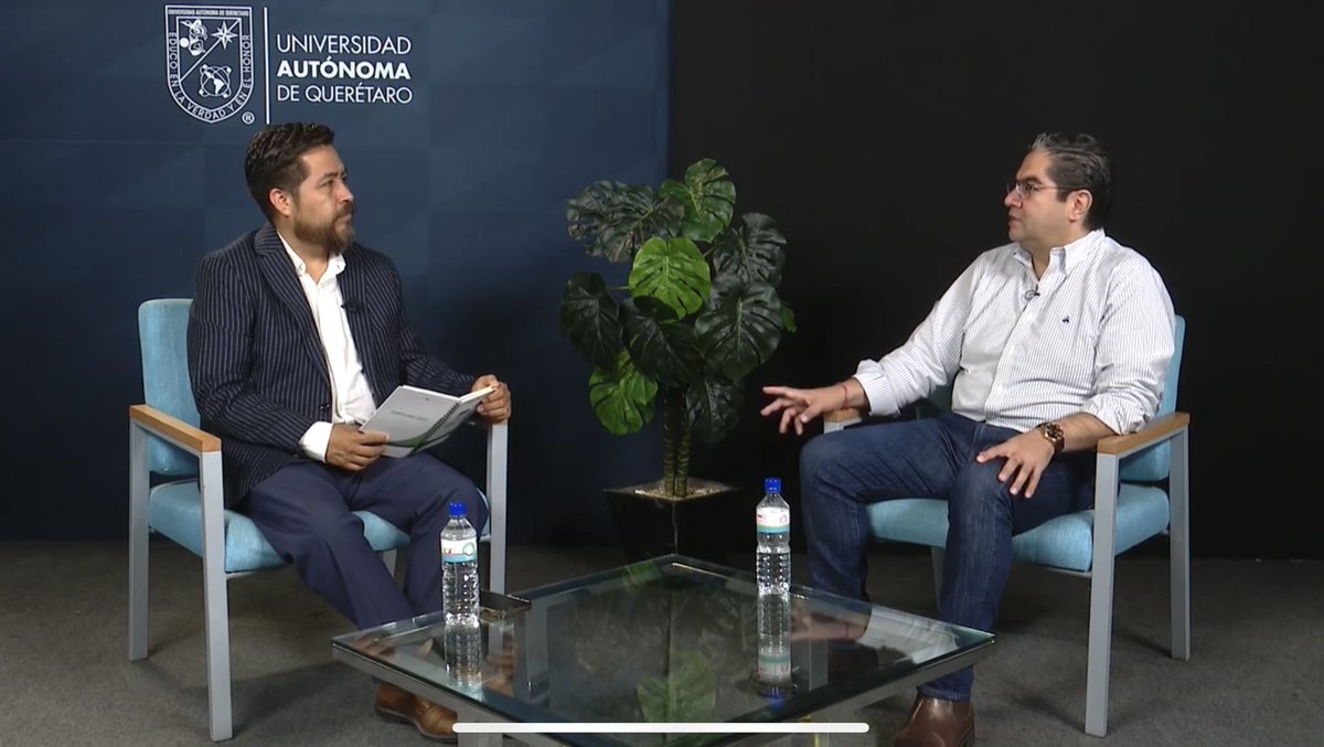 En voz alta TvUAQ tweet media