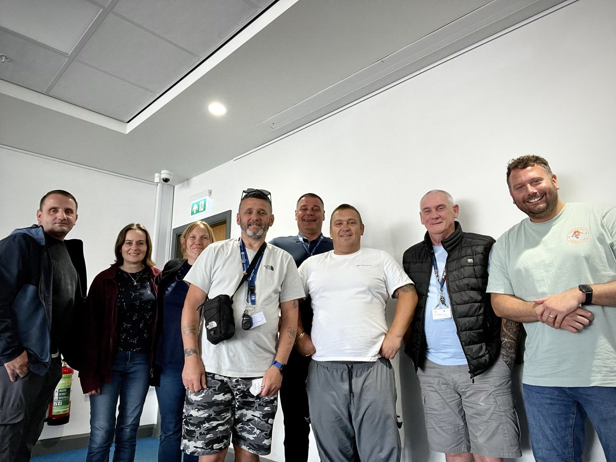 A fantastic couple of days with these legends, delivering my first ever 2-day public speaking course.

A huge thank you to @Empowerment_ and everybody pictured, who gave their heart and soul to the process.

It was emotional, inspiring and powerful and I wont forget it, ever 💜