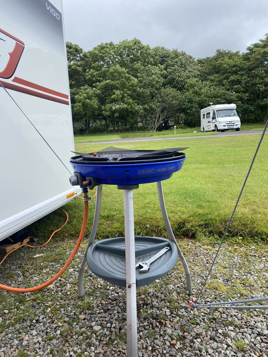 First dry night out of 5 days in Not so Sunny Oban , it’s a great place , roads are amazing if your on a Motorbike, something fast #dailyshopper🇯🇵 . Thing is if you Holiday in my Hame Country you’ve got to take what your given 👍💦☃️💨🌧️❄️👍
#thepaTTersons👍🚙🚋🏴󠁧󠁢󠁳󠁣󠁴󠁿