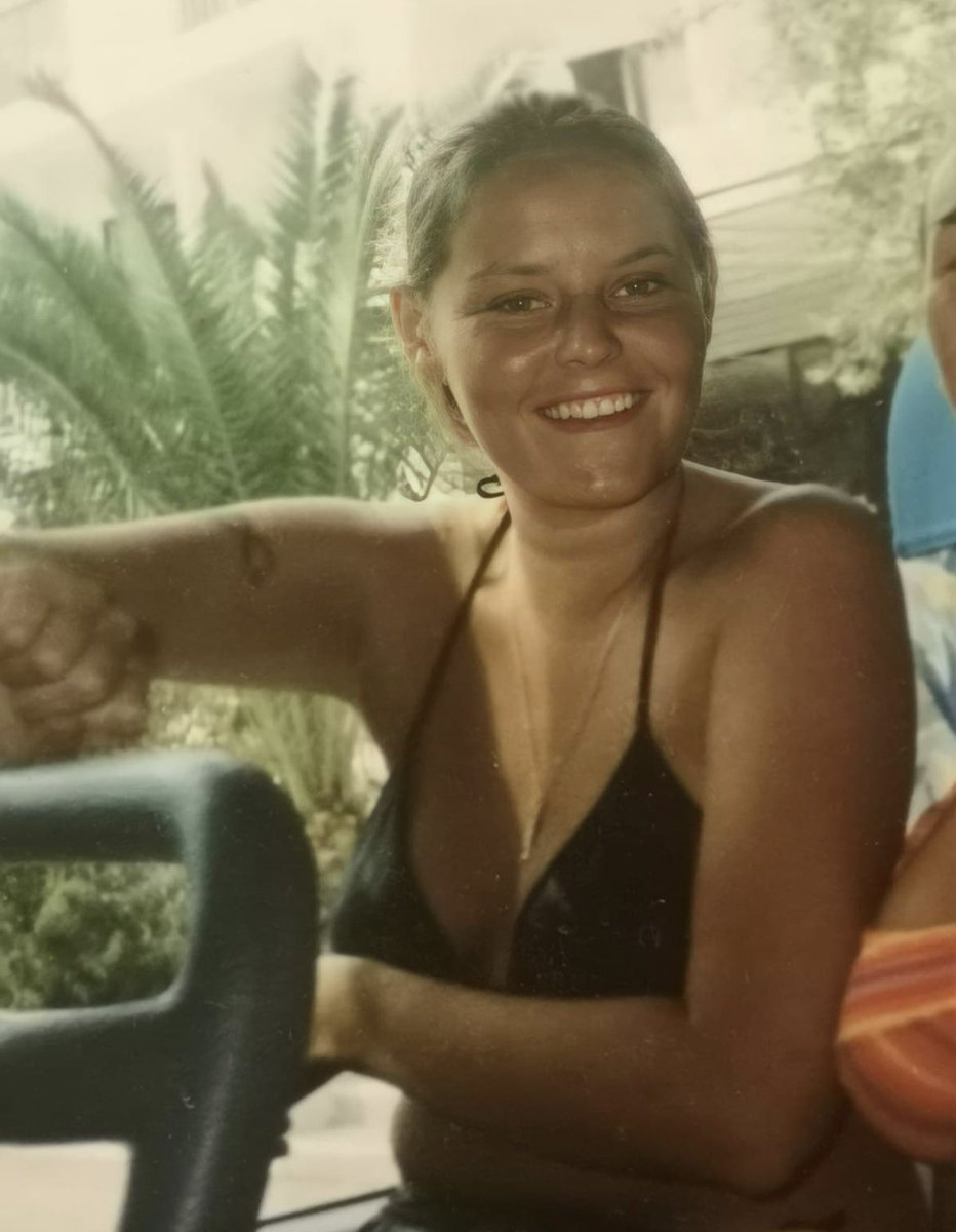 letsfindlisa tweet picture