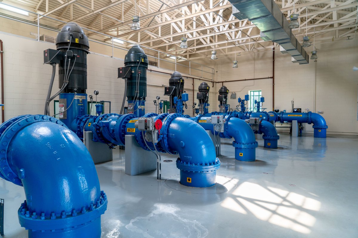 accgov's tweet image. A few important #NumbersToKnow: In 2023, @AccWaterWarrior delivered over 5 billion gallons of water throughout Athens. 5,034,590,000 gallons, to be exact.🤯