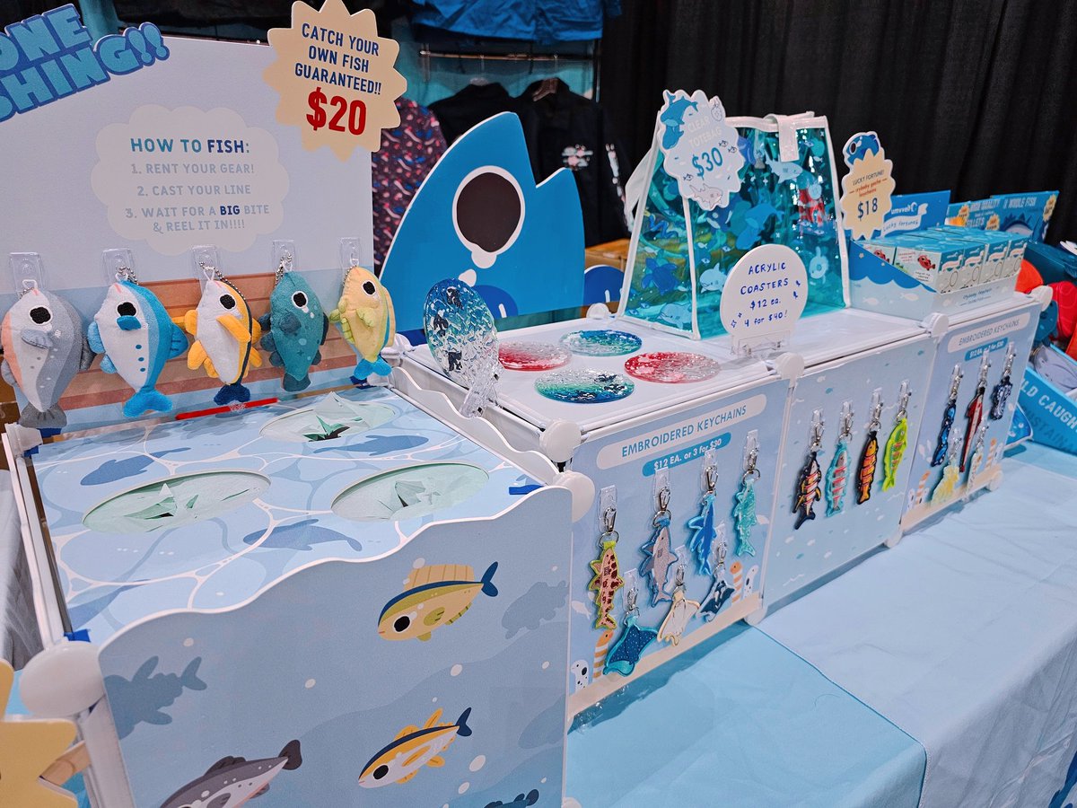 I keep forgetting to post but I'm at AX exhibit hall 828!! Sea you all there!! 🐟🌊