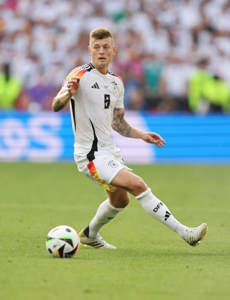 El futbol necesita ver a Toni Kroos levantar la EURO24