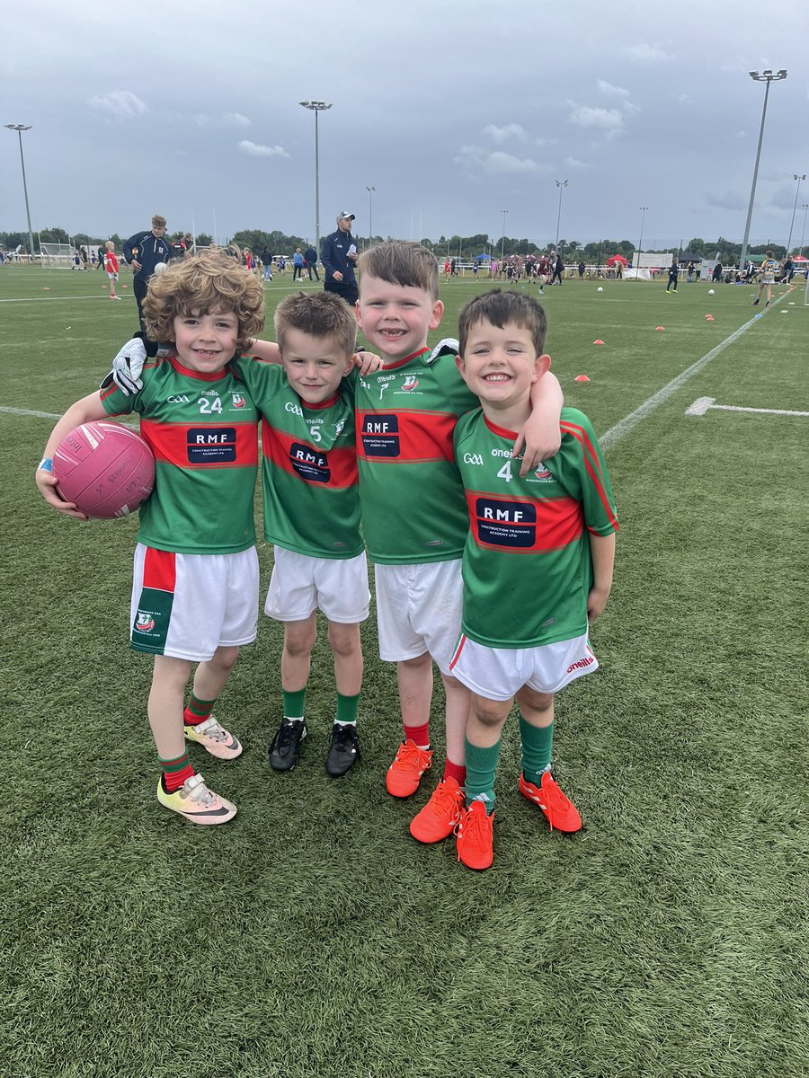 sarahbrennan (@sarahbr35370586) on Twitter photo G, J, O and R from <a href="/ourladyoflourd1/">ourladyoflourdes</a> representing <a href="/BrendansGAA/">St. Brendan's GAA</a> in the All Britain Championships in London today- great effort in the rain and won all their games 😁 G, J, O and R from <a href="/ourladyoflourd1/">ourladyoflourdes</a> representing <a href="/BrendansGAA/">St. Brendan's GAA</a> in the All Britain Championships in London today- great effort in the rain and won all their games 😁