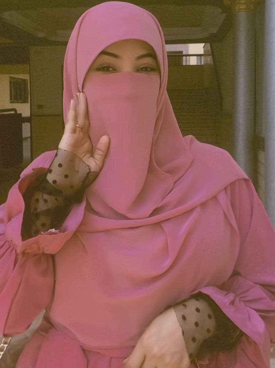 السلام عليكم ورحمة  
جمعه مباركه علي الجميع انشاء الله