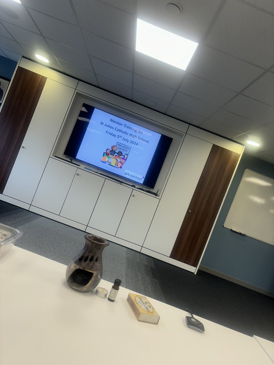 Ashleigh Woolfall tweet media