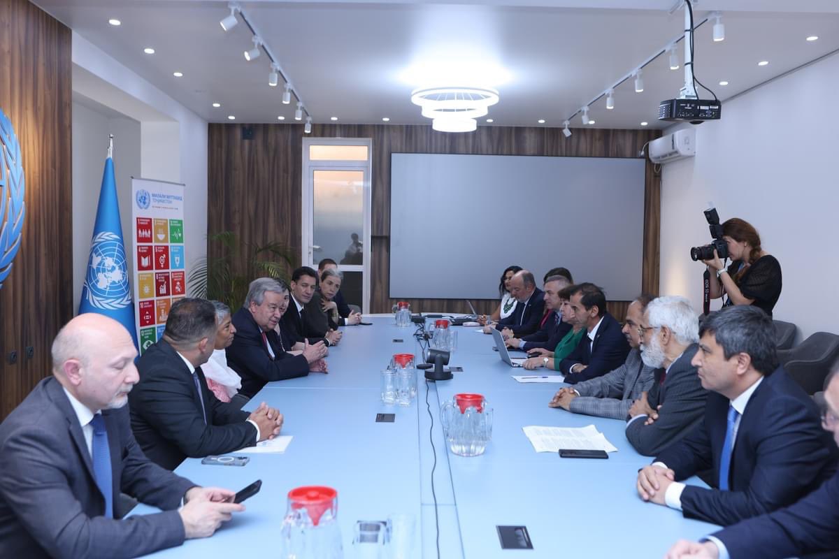 UNDP Tajikistan (@undptjk) on Twitter photo UN Secretary-General <a href="/antonioguterres/">António Guterres</a> visited Dushanbe, meeting w/🇹🇯President Emomali Rahmon. Parties discussed UN's role in Tajikistan’s development, climate action, sustainable goals. Guterres praised🇹🇯global impact & encouraged UN agencies' efforts in sustainable development. UN Secretary-General <a href="/antonioguterres/">António Guterres</a> visited Dushanbe, meeting w/🇹🇯President Emomali Rahmon. Parties discussed UN's role in Tajikistan’s development, climate action, sustainable goals. Guterres praised🇹🇯global impact & encouraged UN agencies' efforts in sustainable development.