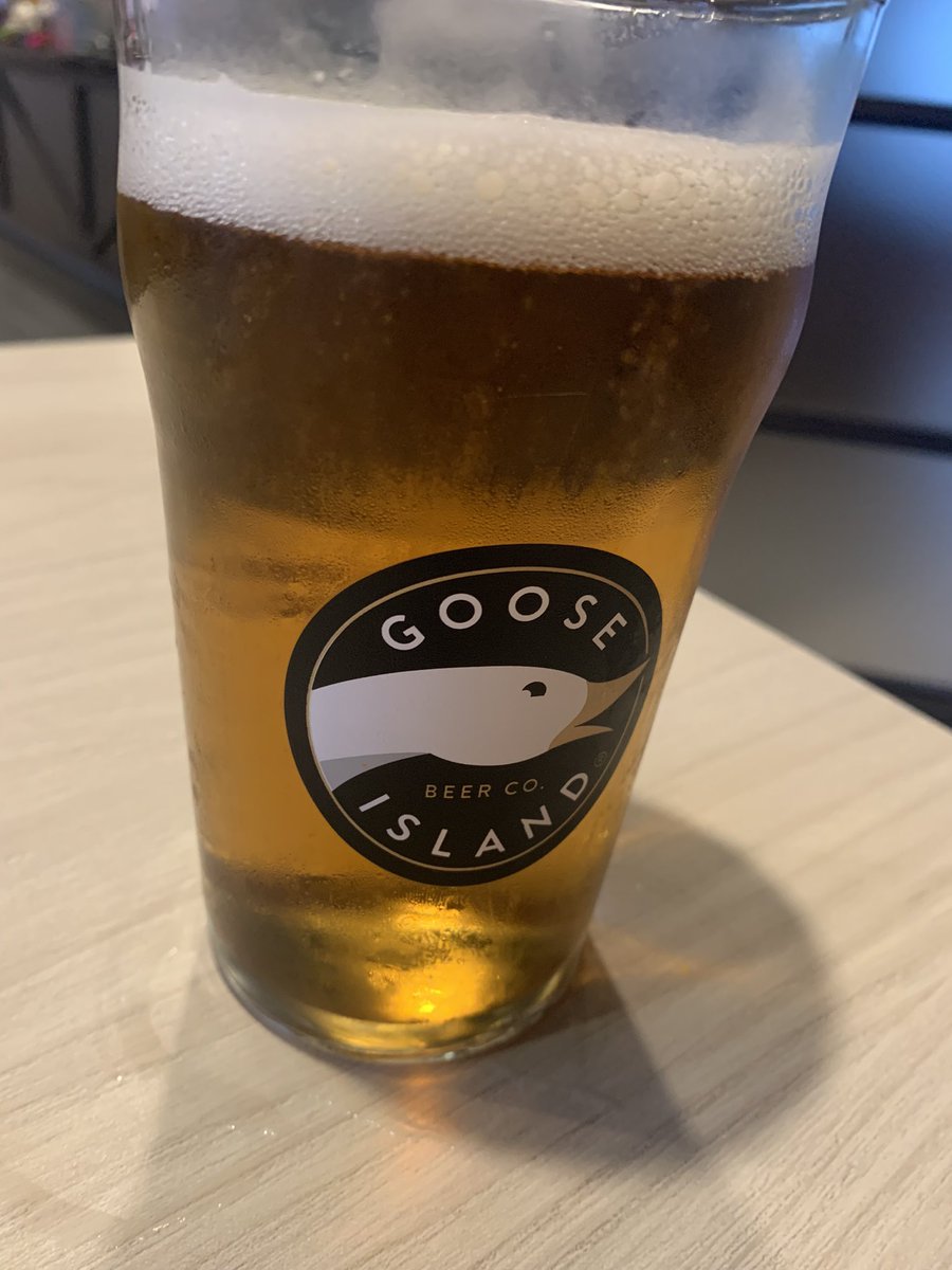 kashleyenglish's tweet photo. Itโs a Goose Island IPA and my latest #BookBinge from @SarahCrossan tonight in #Brighton! @The_UKLA friends, see you in the morning! ๐๐โญ๏ธ๐๐โญ๏ธ #WheretheHeartShouldBe #UKLABrighton2024 https://t.co/7qbCc98qvG