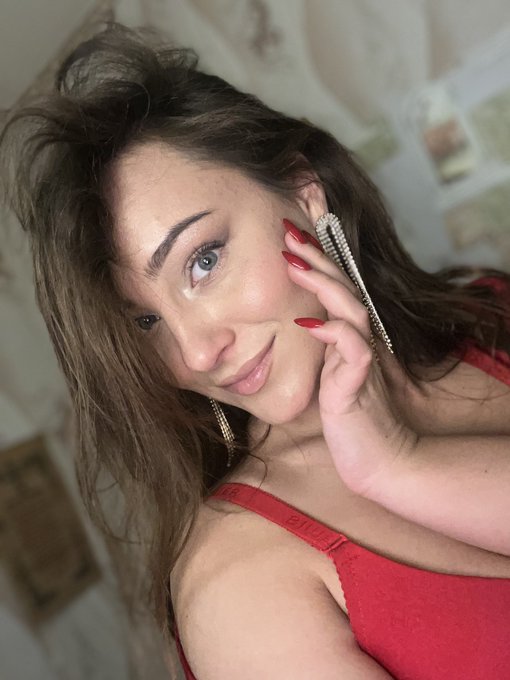 Have a nice weekend 💋  #BigBoobs #Curvy #BustyBeauty #SexyCurves #BoobsOfTheDay #BigTits #BustyModel<a href="/tag/bigboobs"class="tags">#BigBoobs</a><a href="/tag/curvy"class="tags">#Curvy</a><a href="/tag/bustybeauty"class="tags">#BustyBeauty</a><a href="/tag/lingerie"class="tags"><span>#lingerie</span></a><a href="/tag/toys"class="tags"><span>#toys</span></a><a href="/tag/foryou"class="tags"><span>#foryou</span></a><a href="/tag/babe"class="tags"><span>#babe</span></a><a href="/tag/fetish"class="tags"><span>#fetish</span></a><a href="/tag/ass"class="tags"><span>#ass</span></a><a href="/tag/pussy"class="tags"><span>#pussy</span></a>