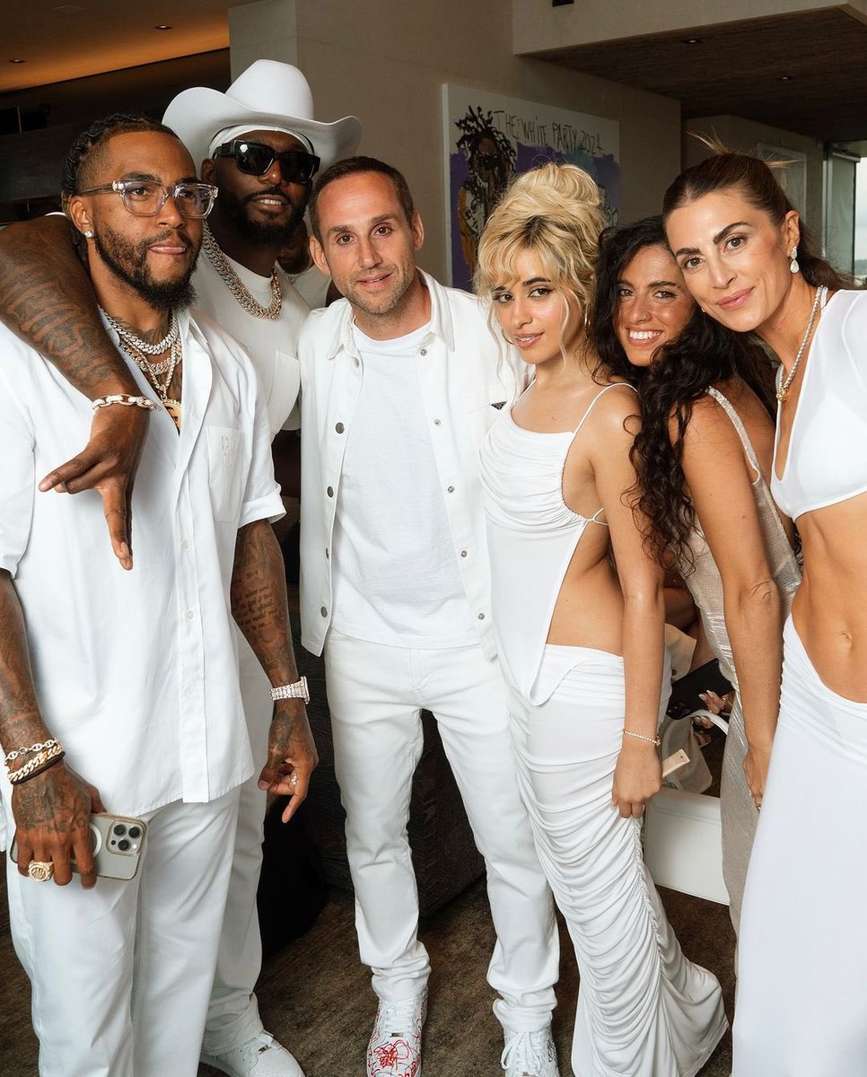 Camila_Cabello's tweet image. ❗️❗️❗️❗️❗️❗️ 
xoxoxoxoxo