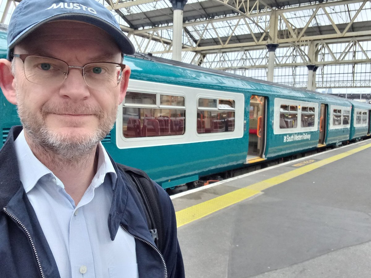 JonFray's tweet image. Travelling back in time in a shiny British Rail Blue and Minerva grey train. #Class455