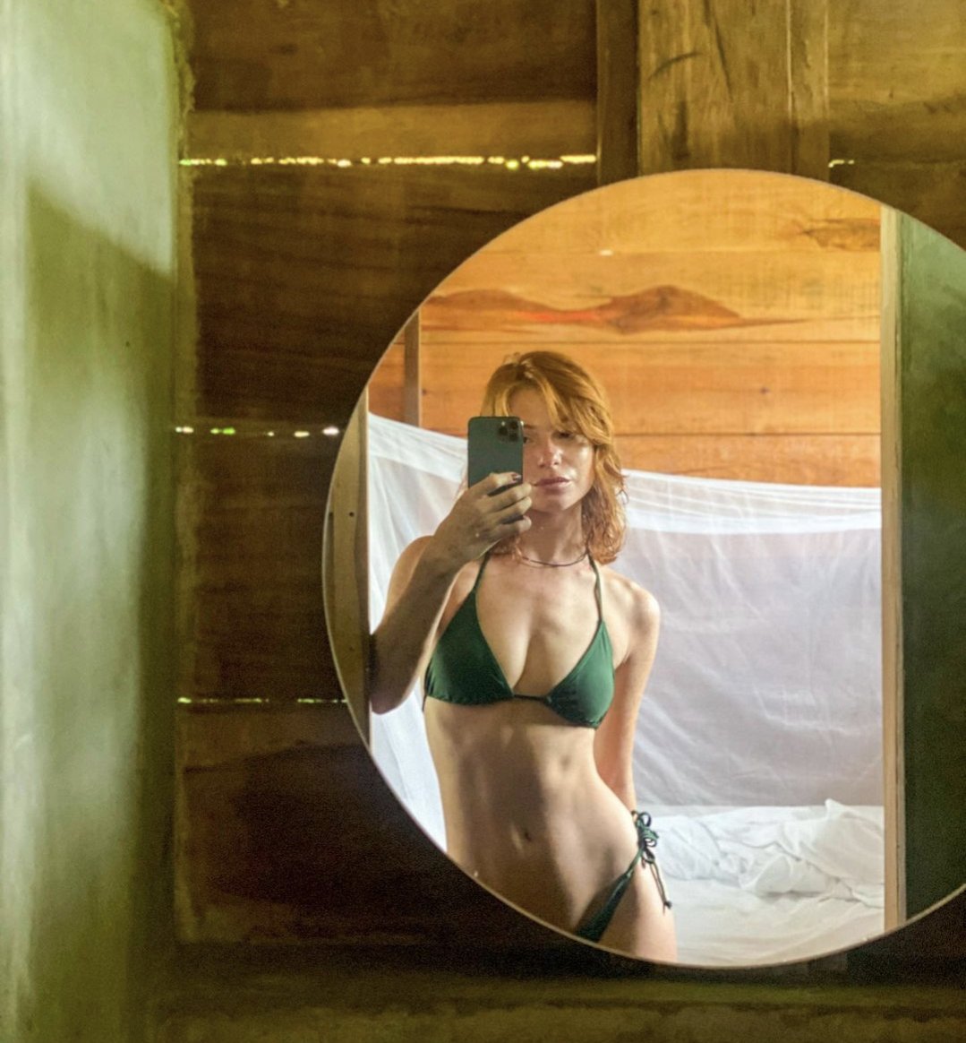 Someone told her it's National bikini day....

So it's time to show off.