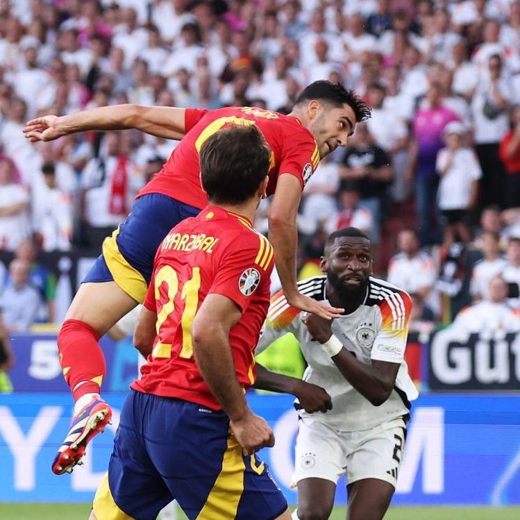 AntappanTalkies's tweet photo. Merino's late header sends Spain into the semi-finals 🇪🇸✅
.
Happy Retirement ( it was a thrilling match ) 🥶

#EURO2024  | #ESPGER https://t.co/l8zOtHnvYp