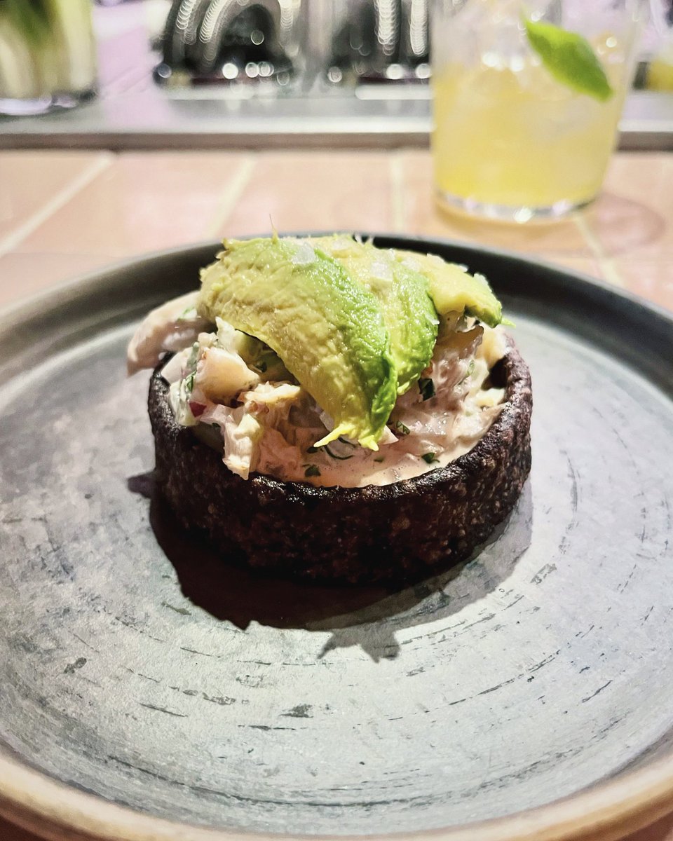 ndrewmarin's tweet photo. Crab Sope, avocado, chiltepin, cucumber… #Acamaya https://t.co/jQgfaMW7TK