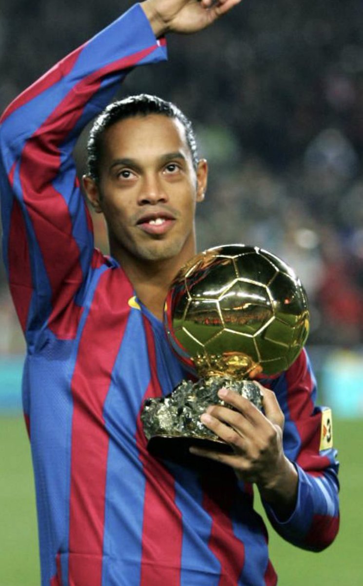 danirv746's tweet photo. Como olvidar cndo Dani Olmo ganó el balón de Oro https://t.co/QI1NPLZV3u